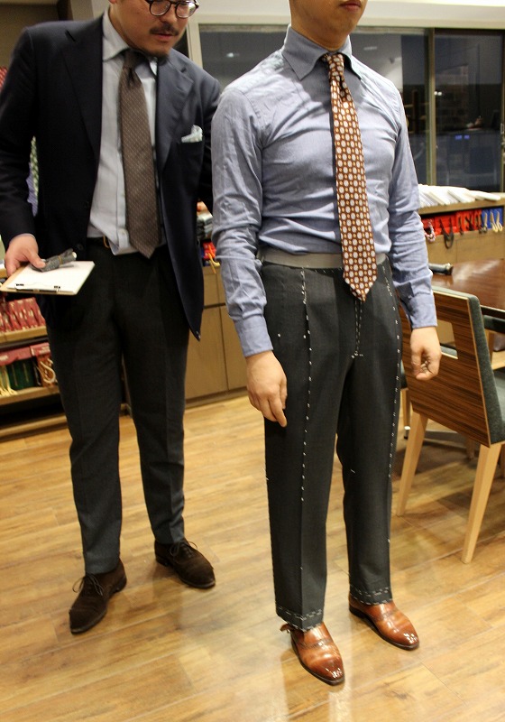 難しい体型をされているお客様の初めてのビスポークパンツ
